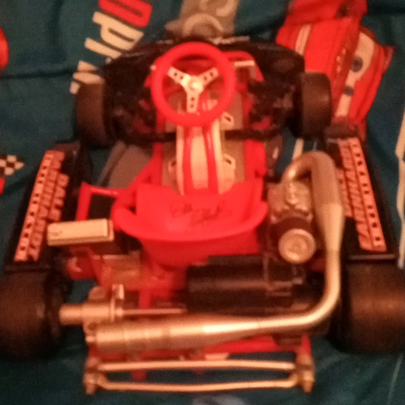 Dale Earnhardt remote control go karts. - Picture 4 of 8